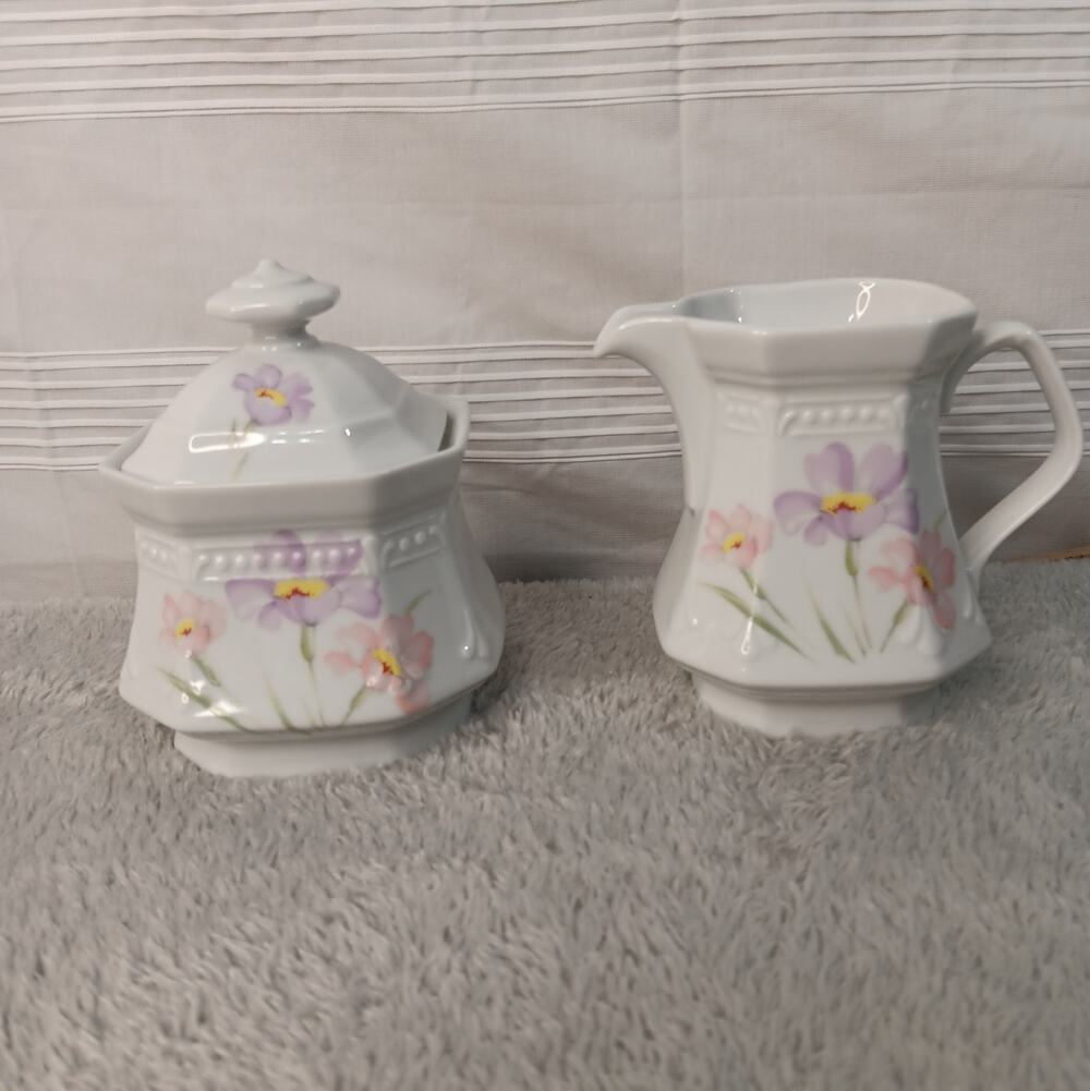 Mitterteich Floral Creamer and Sugar Dish Bowl with Lid White Purple Vintage